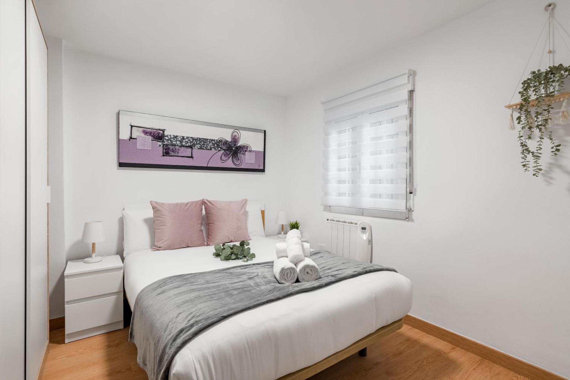 Charming Madrid Comillas Екстер'єр фото